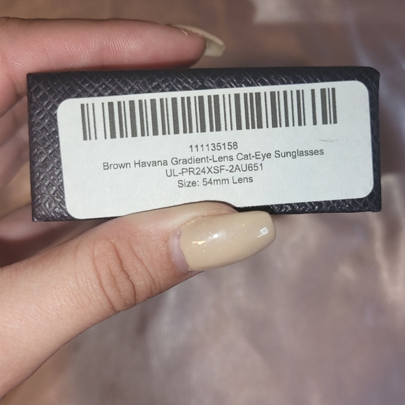 Brand new PRADA brown havana gradient-lens cat-eye sunglasses. - Picture 14 of 15